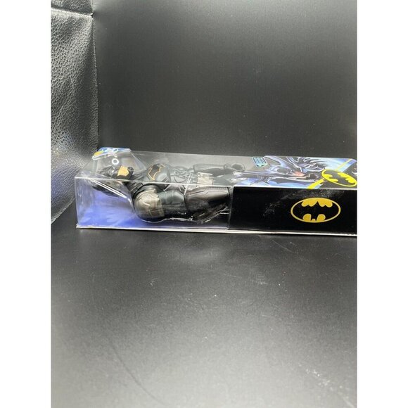 DC Comics 12 Inch Combat Batman 1st Edition Collectible Action Figure New - Picture 3 of 4